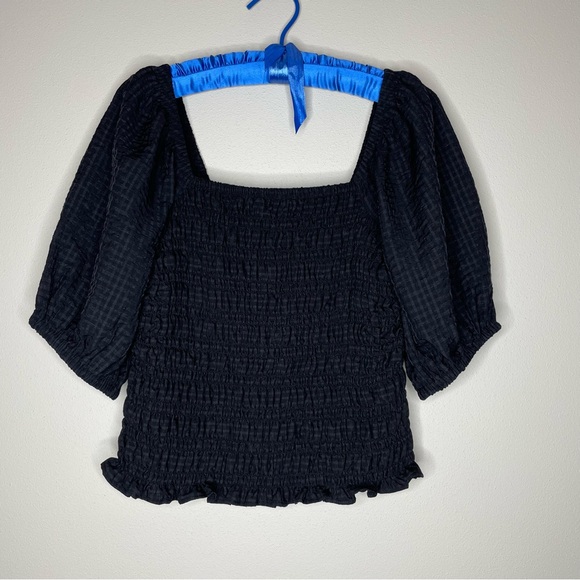 Old Navy Tops - Old Navy Black Smocked Puff Sleeved On/Off Shoulder Peasant Blouse